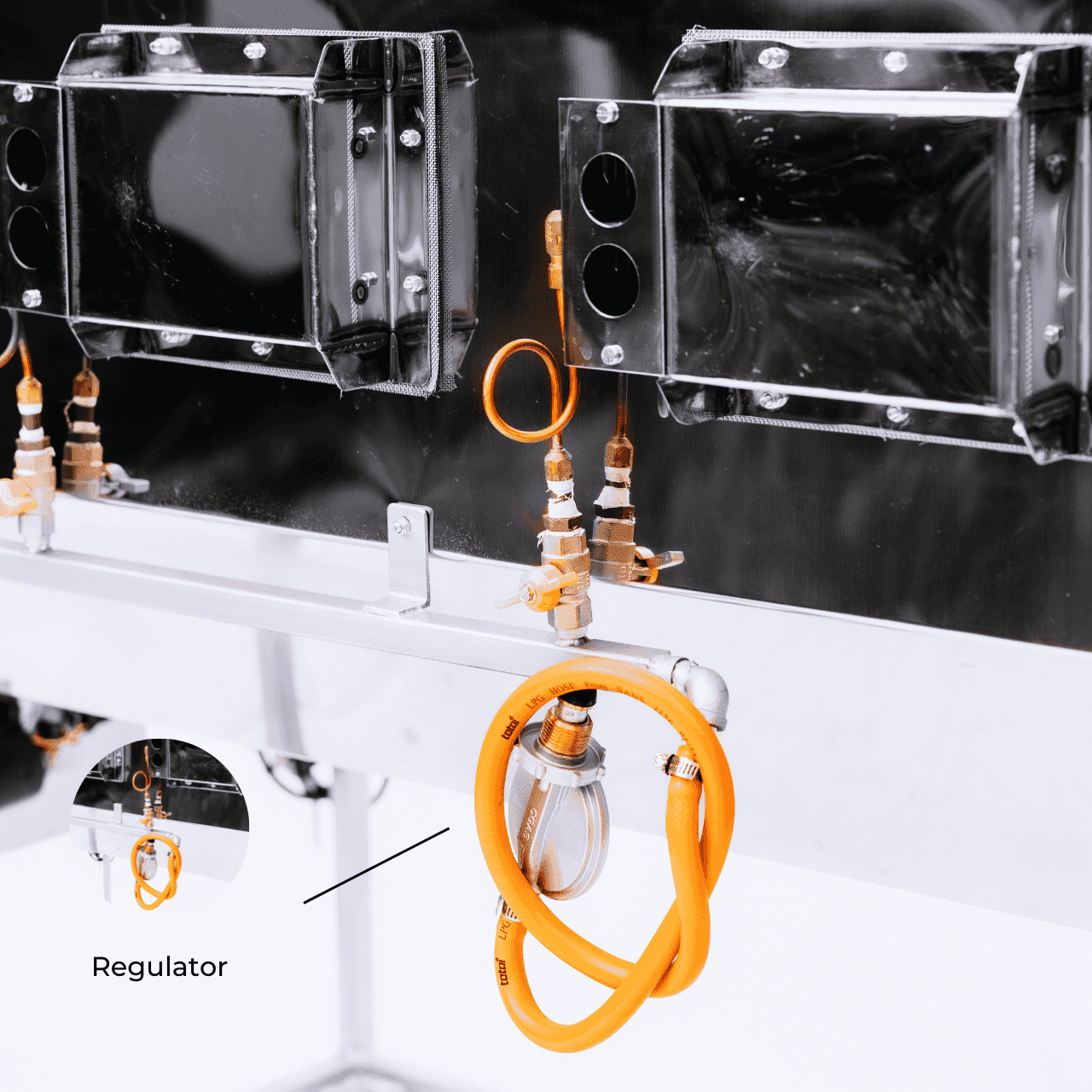 Deluxe Lamb Spit Braai With Gas Regulator